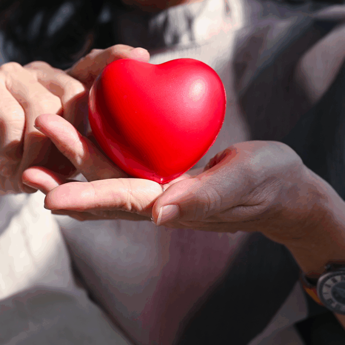 Las intervenciones no farmacológicas juegan un papel relevante para mejorar la salud y calidad de vida de las mujeres durante la menopausia.